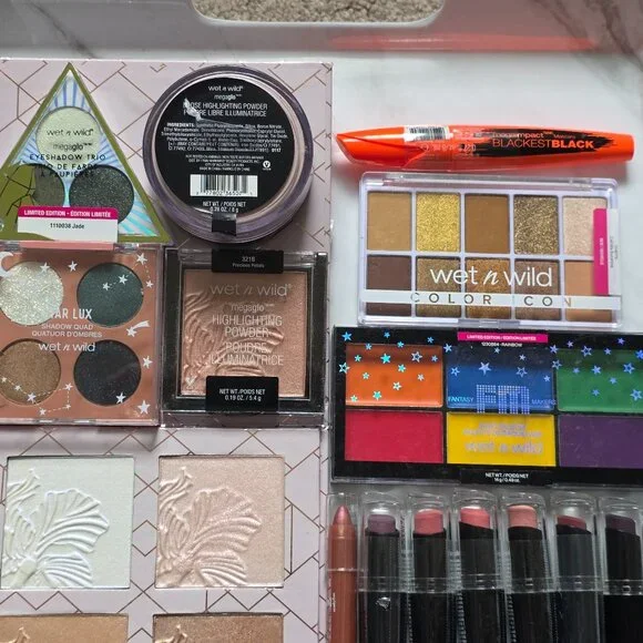 Wet n Wild Mixed Makeup Lot - Picture 2 of 7
